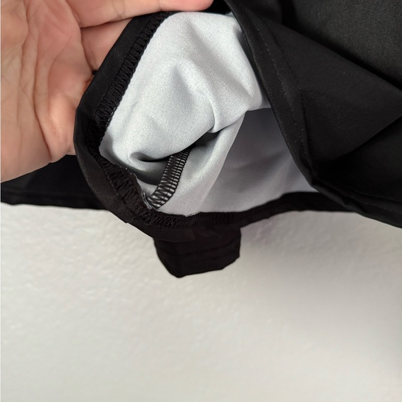 NWOT Men’s Black Swim/Athletic Shorts. Elastic Waist With Draw String. Size M - Picture 5 of 5